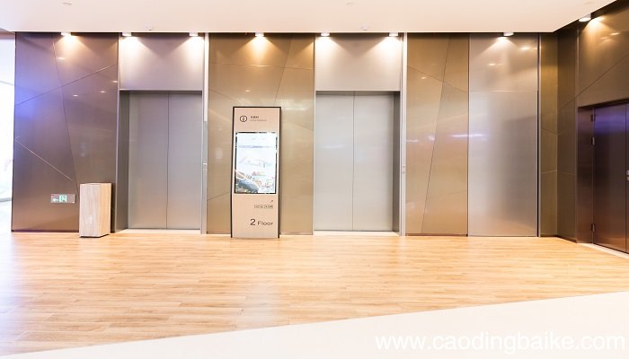 女人梦到自己家门掉了是什么意思 女人梦到自己家门掉了有什么预兆