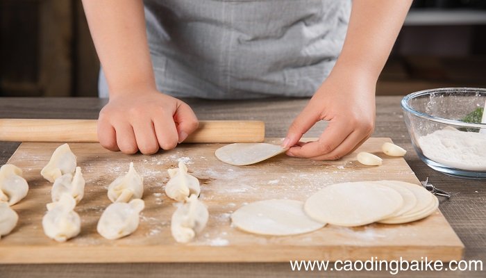 孕妇梦到吃饺子什么意思 孕妇梦到吃饺子什么预兆