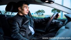 做梦开车掉河里什么意思 做梦开车掉河里什么预兆