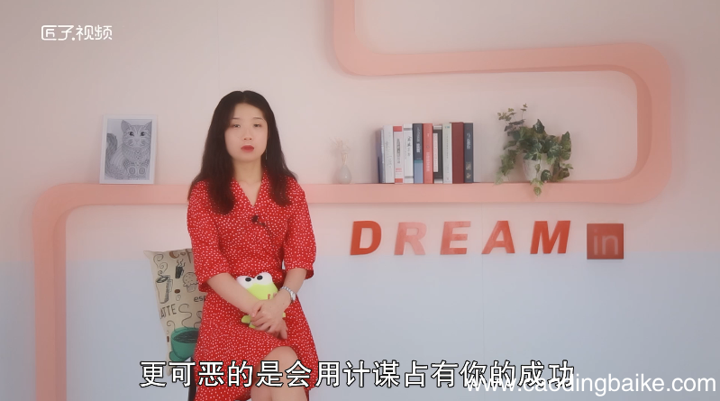 做梦梦到被猫咬是什么意思