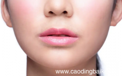 纹唇哪个颜色最自然 纹唇和涂口红哪个伤害大
