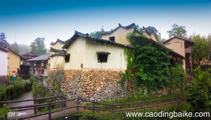 梦见茅屋是什么意思 梦见茅屋有什么预兆