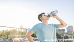 梦见口渴 口干是什么意思 梦见口渴 口干有什么预兆