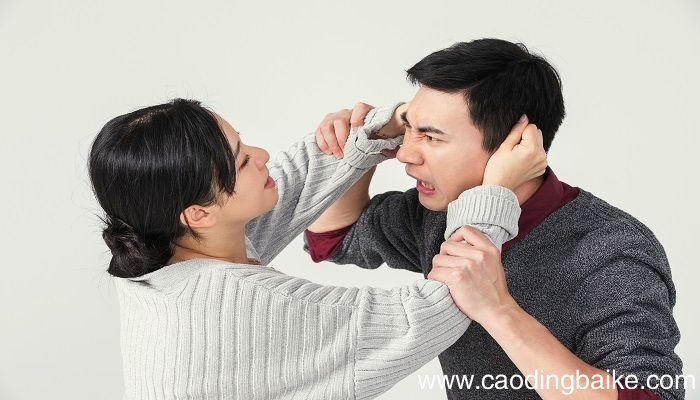 梦见和家人吵架是什么意思 梦见和家人吵架有什么预兆