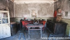 梦见住旧房子是什么意思 梦见住旧房子是什么预兆
