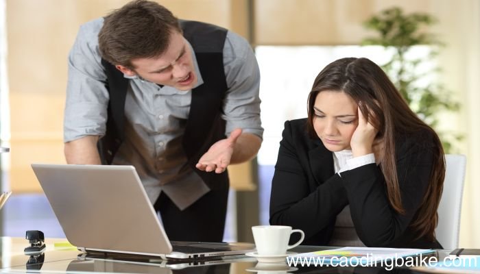 梦见嘲弄是什么意思 梦见嘲弄有什么预兆