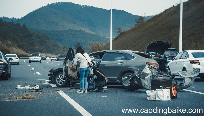 梦见交通事故 撞车是什么意思 梦见交通事故 撞车有什么预兆