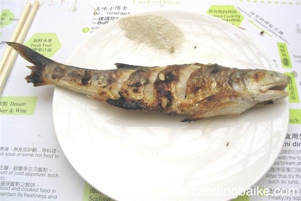 梦见吃鱼是什么意思 梦见吃鱼有什么预兆