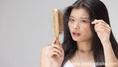 梦见洗头掉头发是什么意思 梦见洗头掉头发是什么预兆