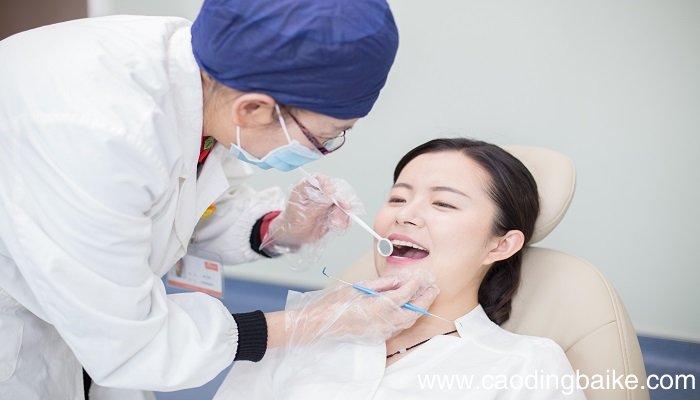 梦见磨牙是什么意思 梦见磨牙预示着什么