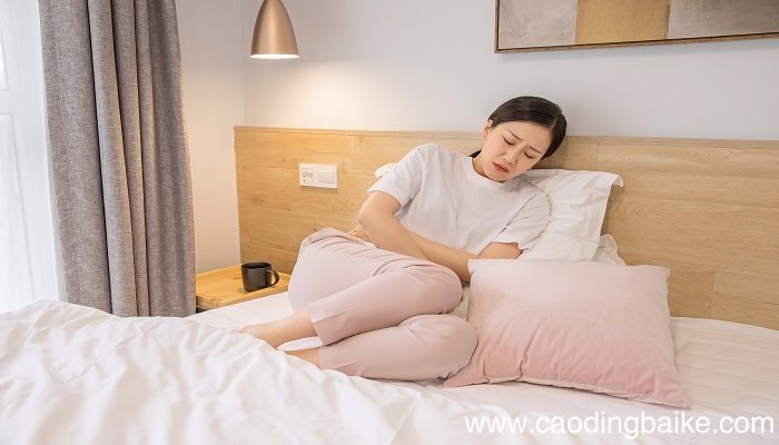 梦见肚子疼是什么意思 梦见肚子疼预示着什么