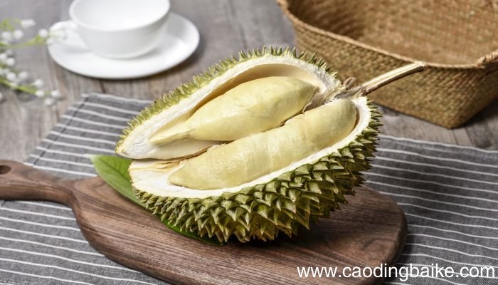 梦见吃榴莲是什么意思 梦见吃榴莲是什么预兆