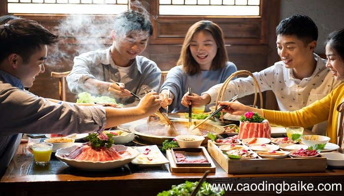 梦见与朋友一起用餐是什么意思 梦见与朋友一起用餐是什么预兆