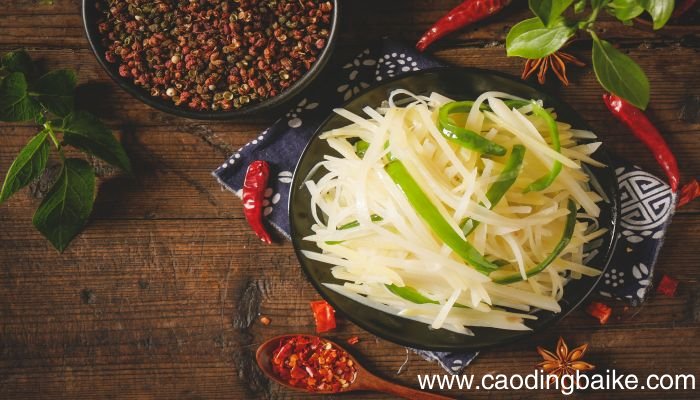 梦见吃土豆丝是什么意思 梦见吃土豆丝是什么预兆