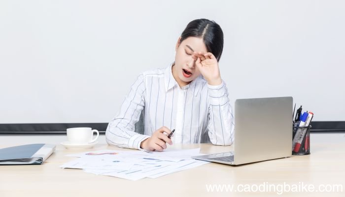 梦见打哈欠是什么意思 梦见打哈欠有什么预兆