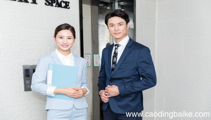 梦见眼皮跳是什么意思 梦见眼皮跳有什么预兆