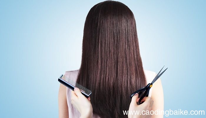梦见别人给我梳头是什么意思 梦见别人给我梳头有什么预兆