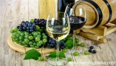 梦见酒是什么意思 梦见酒有什么预兆