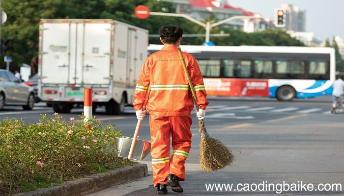 梦见扫帚是什么意思 梦见扫帚有什么预兆