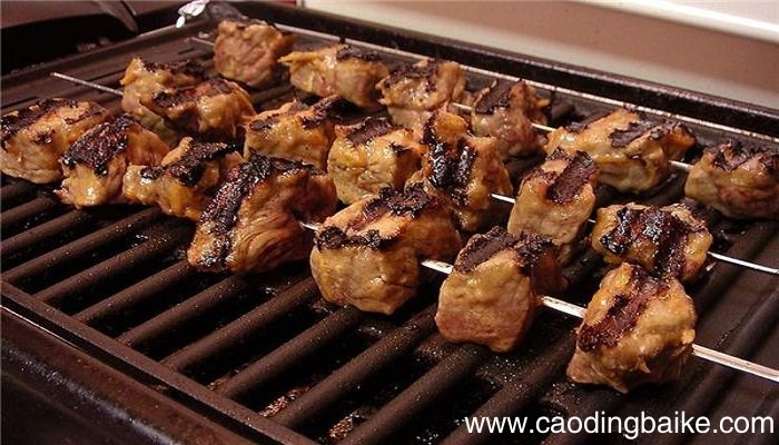 梦见羊肉串是什么意思 梦见羊肉串有什么预兆