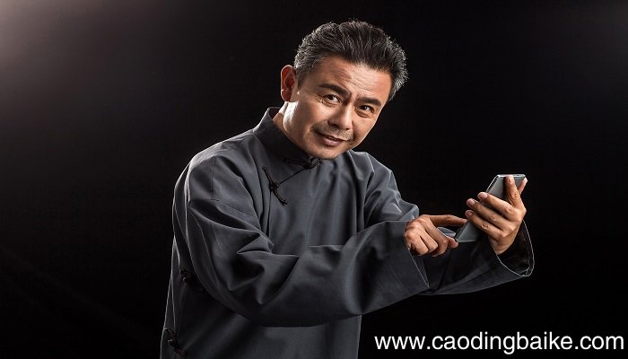 梦见官服是什么意思 梦见官服有什么预兆