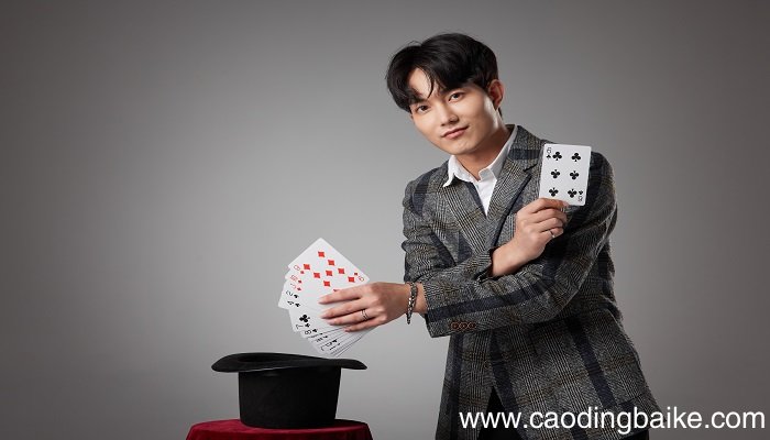 梦见纸牌是什么意思 梦见纸牌有什么预兆