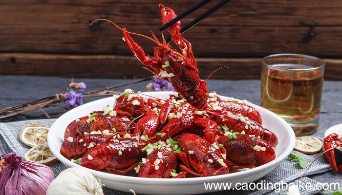梦见抓虾 捉虾是什么意思 梦见抓虾 捉虾有什么预兆