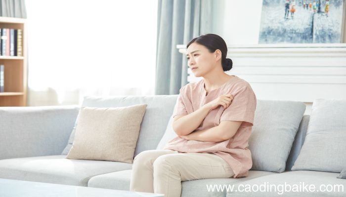 梦见老太太是什么意思 梦见老太太有什么预兆
