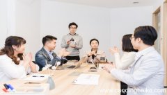 梦见人潮是什么意思 梦见人潮有什么预兆