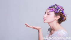梦见老情人是什么意思 梦见老情人有什么预兆