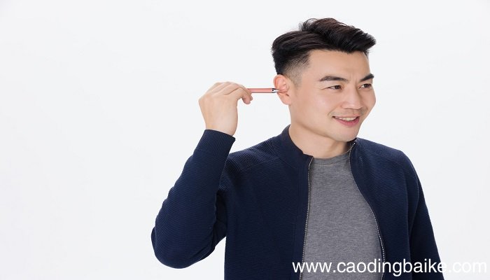 梦见挖耳屎是什么意思 梦见挖耳屎预示着什么