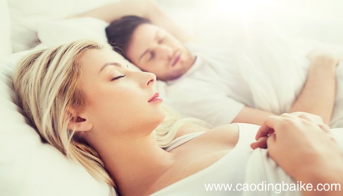 梦见抓破头是什么意思 梦见抓破头预示着什么