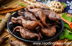 菱角煮完了发苦能吃吗 为什么菱角煮好后有点苦