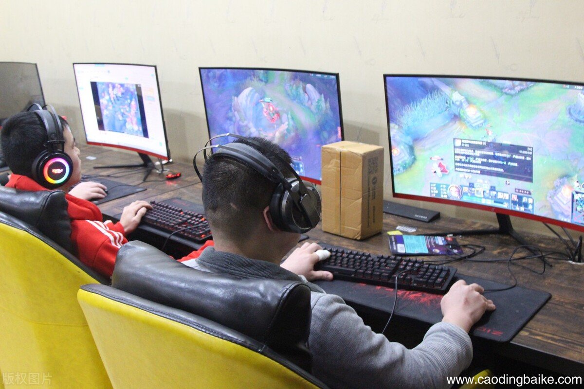 一张卡牌价值7000万 成年人为何会沉溺游戏氪金无度