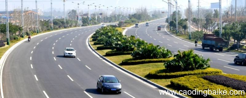 城市公路不直的好处