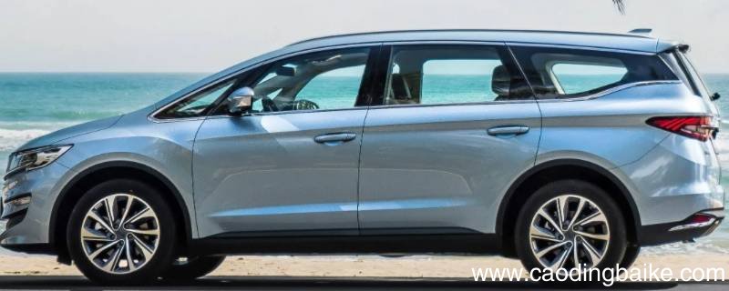 吉利嘉际后备箱电源在哪