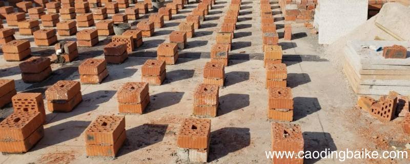 顶楼可以加盖隔热楼吗