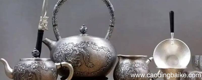 银壶底座用什么布可以衬托出来