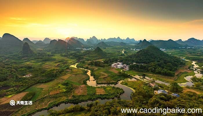 村晚写作背景是什么 村晚的写作背景及诗意