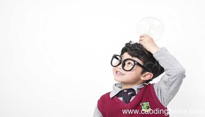 发散思维具有三大特点 发散思维的三个特点