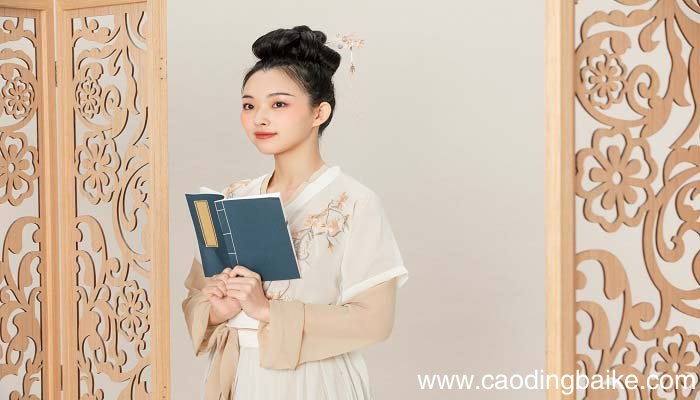 六年级上册文言文两则翻译 六年级上册文言文两则翻译简短