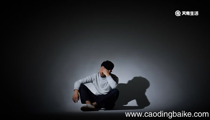 内心受到严重的打击的句子 内心受到打击的句子
