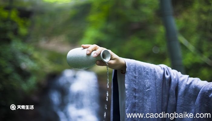 与朋友把酒言欢的诗句 与朋友把酒言欢的诗句李白