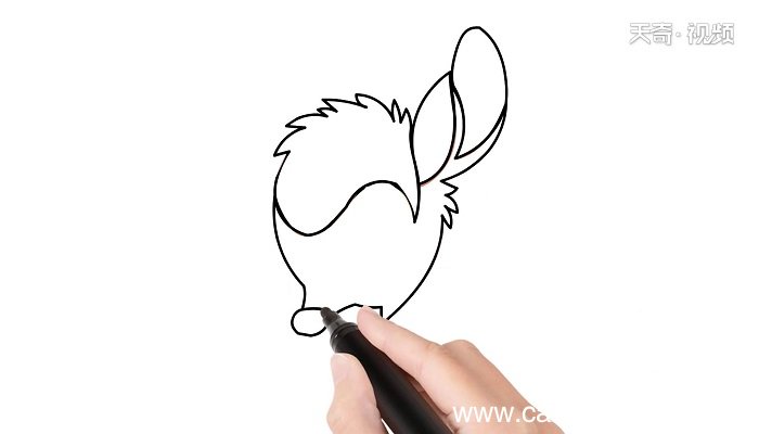 小鹿斑比简笔画 小鹿斑比简笔画怎么画