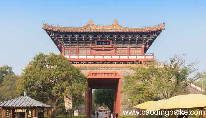 题临安邸醉的三层意思 题临安邸醉的意思