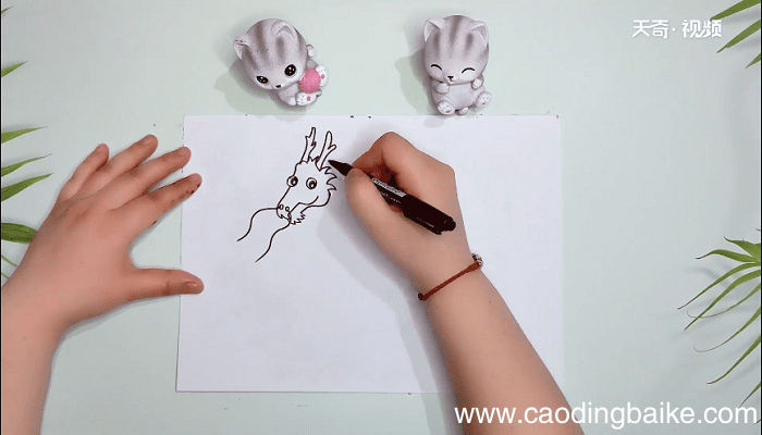 qq红包龙的画法简笔画 qq红包龙的画法画报