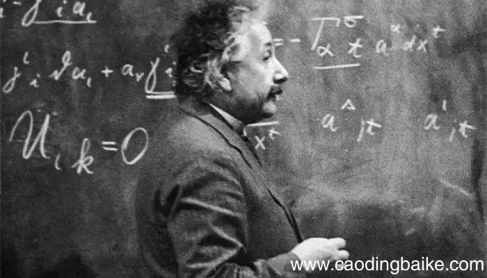 爱因斯坦是怎么死的 爱因斯坦得了什么病死的