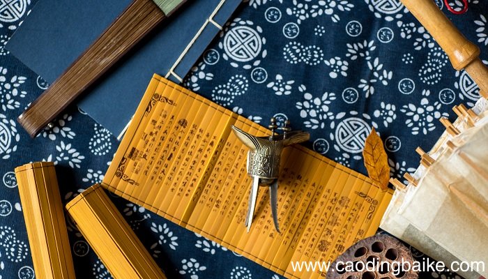 尺有所短下一句 尺有所寸下一句是什么
