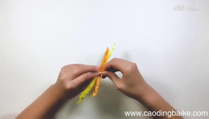 简单的蝴蝶折法 蝴蝶怎么折好看