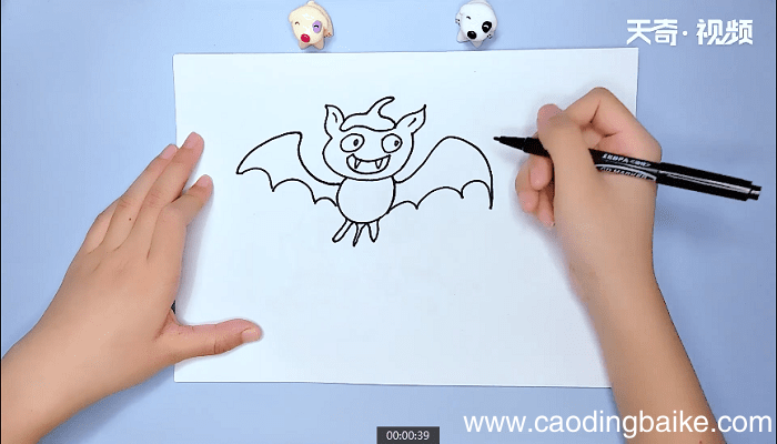 卡通蝙蝠简笔画 卡通蝙蝠简笔画怎么画